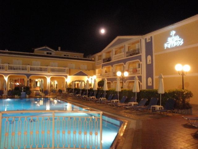 Hotel Petros Tsilivi  Exterior foto